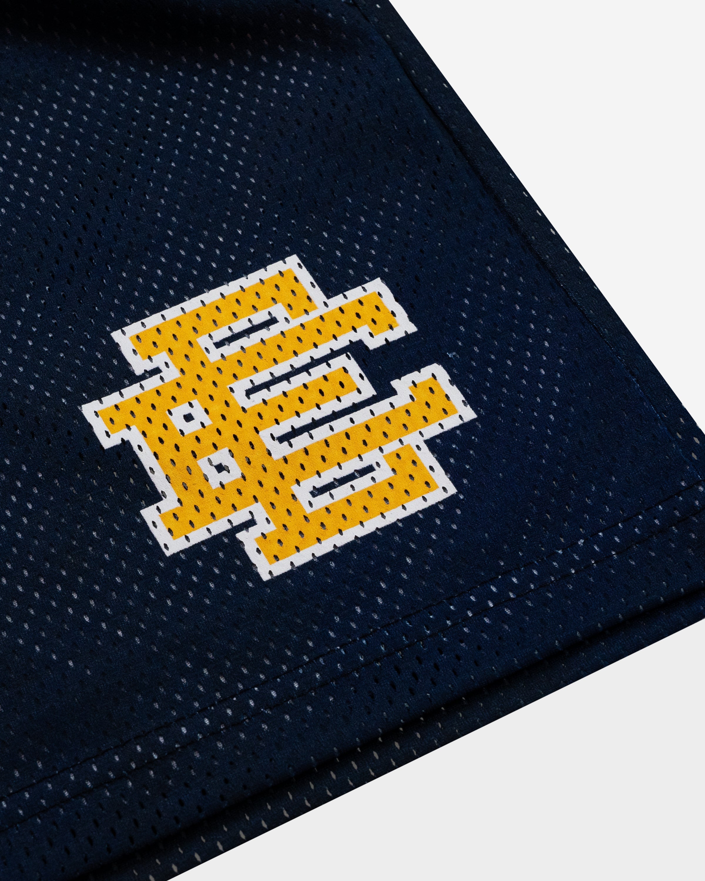 EE® Basic Short